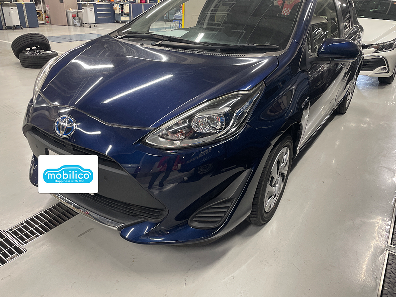 トヨタ アクア Sスタイルブラック