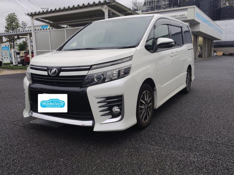 トヨタ ヴォクシー ZS