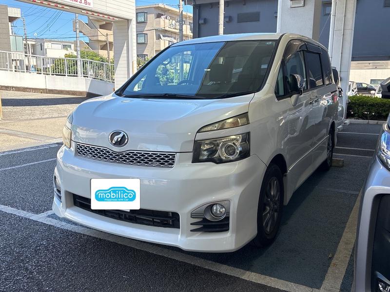 トヨタ ヴォクシー ZS 煌