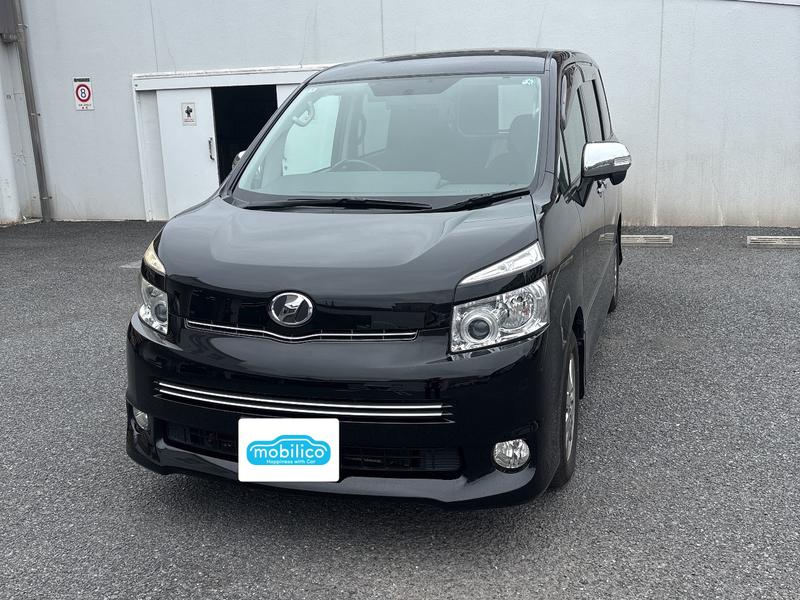 トヨタ ヴォクシー ZS 煌