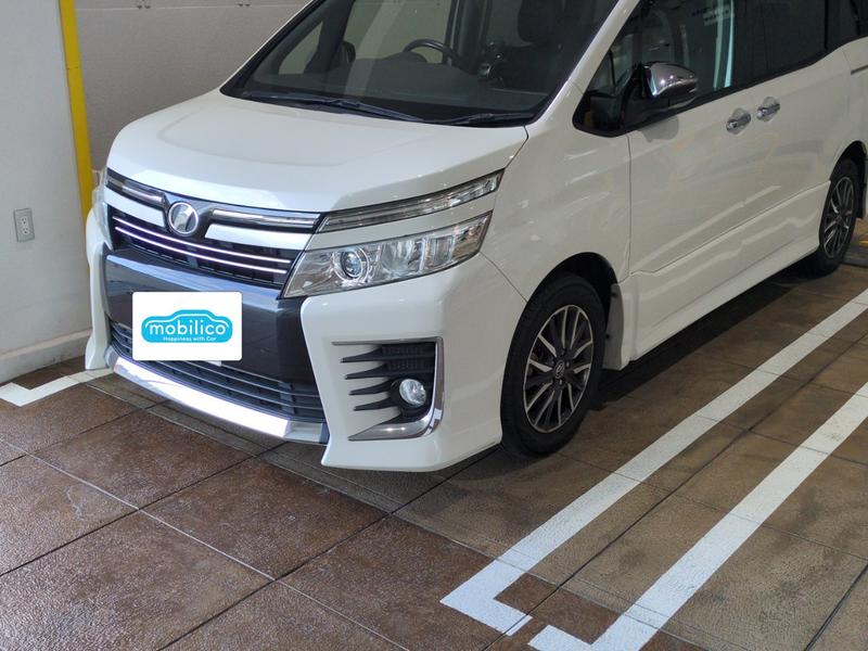 トヨタ ヴォクシー ZS 煌
