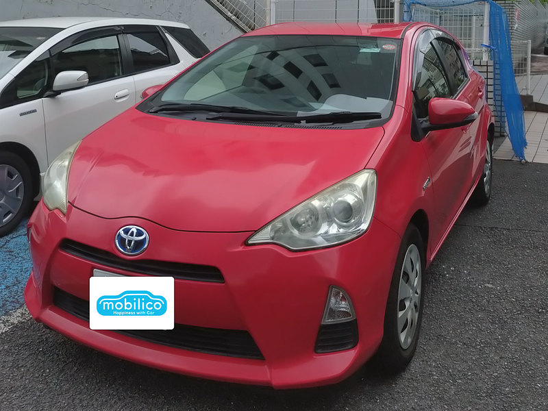 トヨタ アクア S