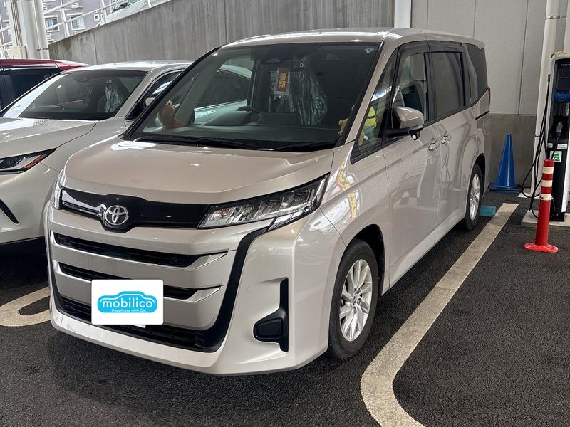 トヨタ ノア G