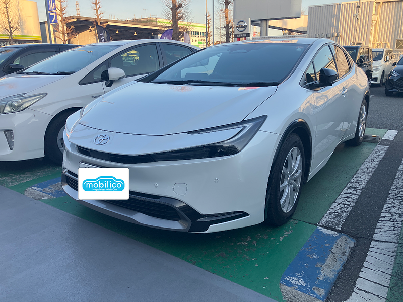 トヨタ プリウス Z