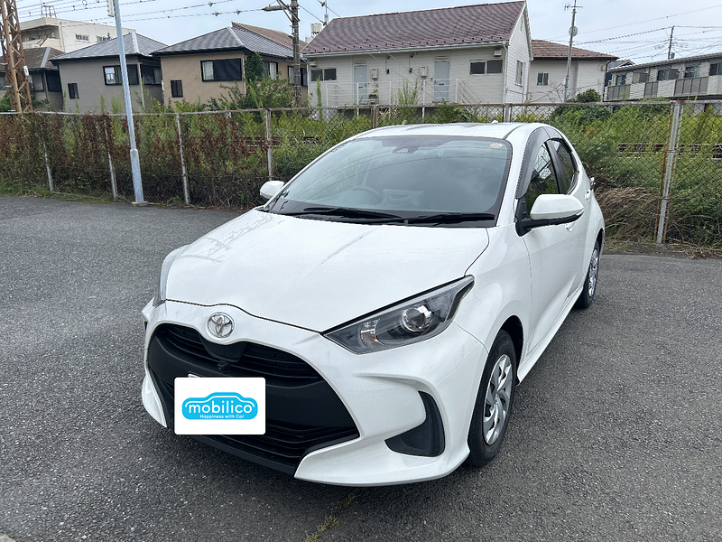 トヨタ ヤリス X