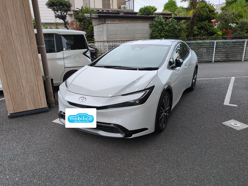 トヨタ プリウス Z