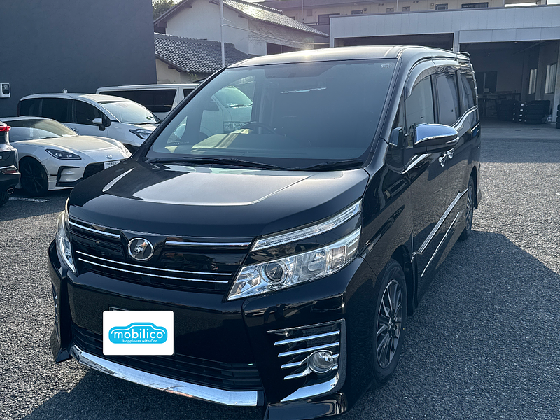 トヨタ ヴォクシー ZS 煌