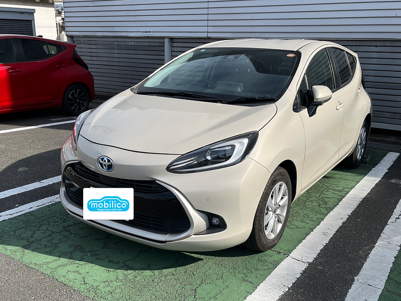 トヨタ アクア Z