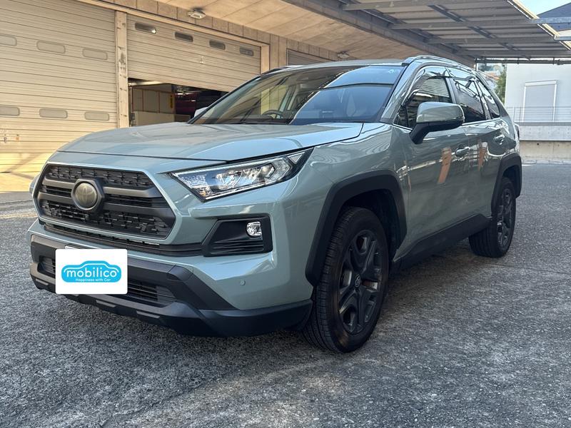トヨタ RAV4 アドベンチャー