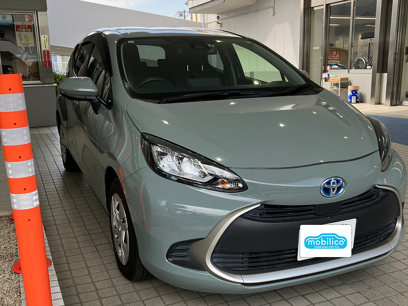 トヨタ アクア G