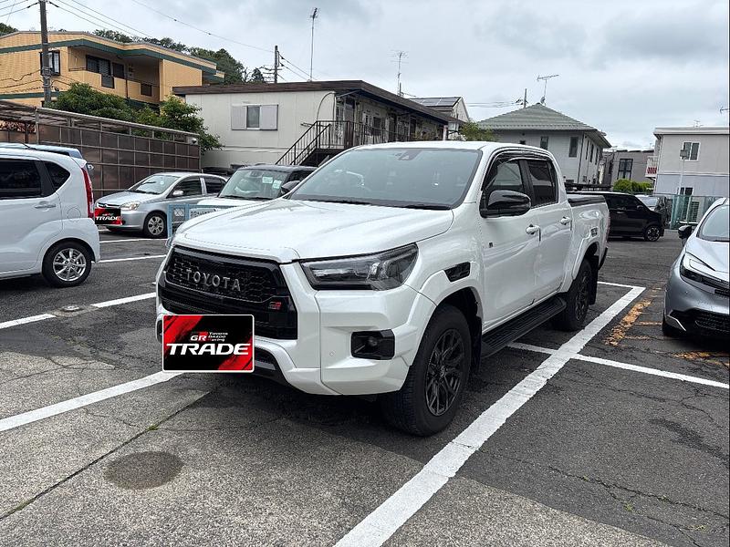 トヨタ ハイラックス Z GRスポーツ
