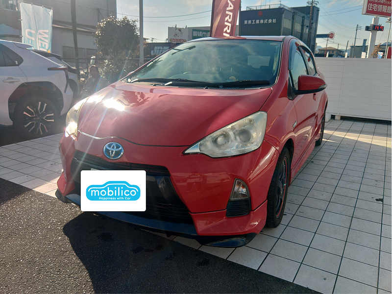 トヨタ アクア S