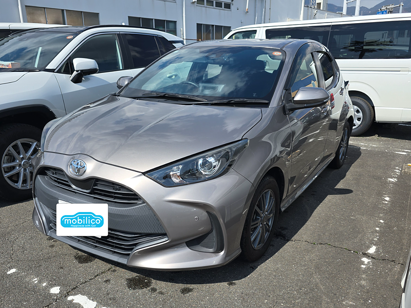 トヨタ ヤリス X