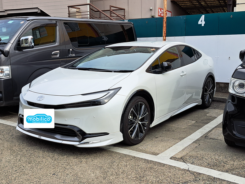 トヨタ プリウス Z