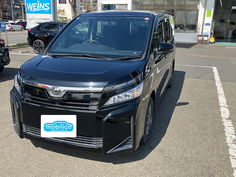 トヨタ ヴォクシー X