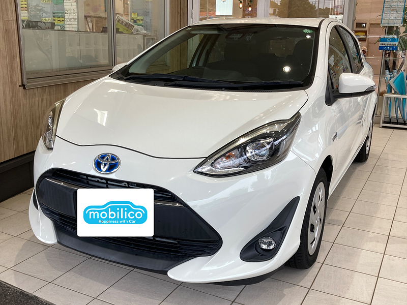 トヨタ アクア S