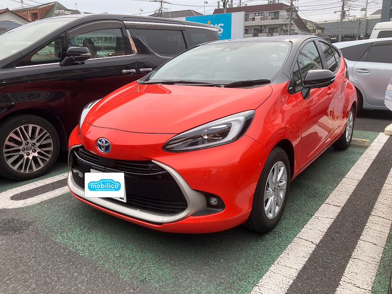 トヨタ アクア Z