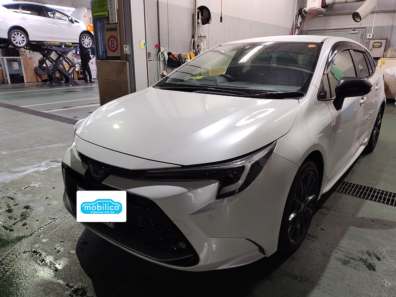 トヨタ カローラツーリング ハイブリッド ダブルバイビー