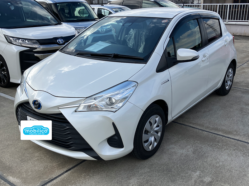 トヨタ ヴィッツ ハイブリッドF