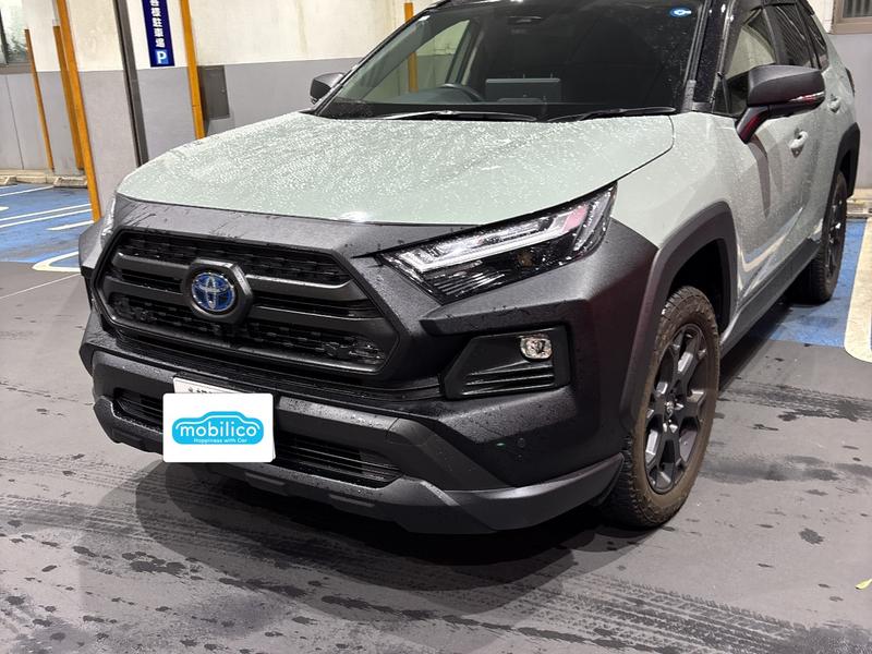 トヨタ RAV4 ハイブリッドアドベンチャー オフロードパッケージII