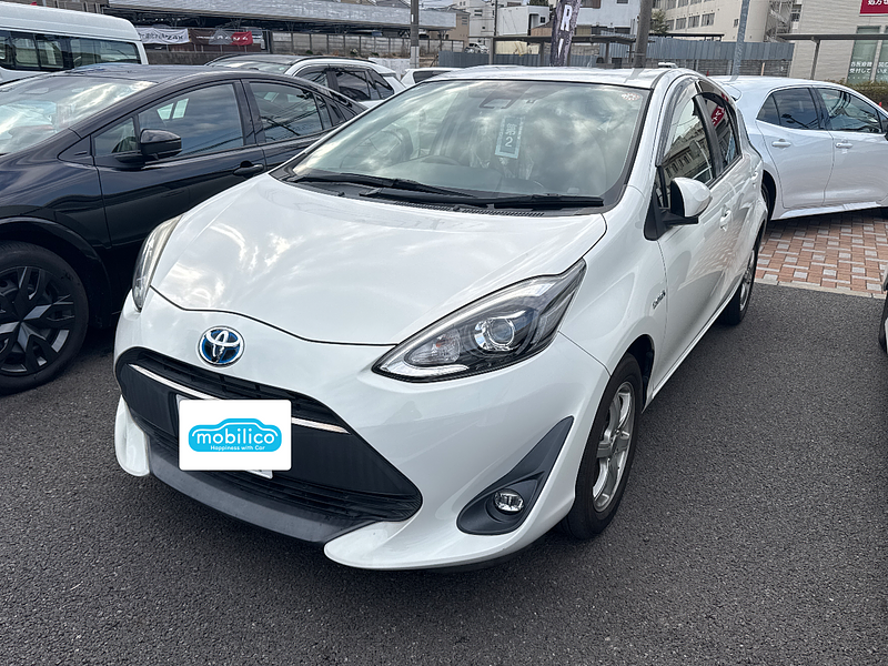 トヨタ アクア Gソフトレザーセレクション