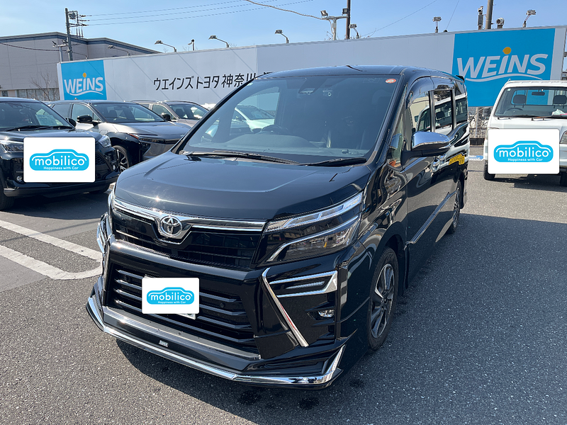 トヨタ ヴォクシー ZS 煌III