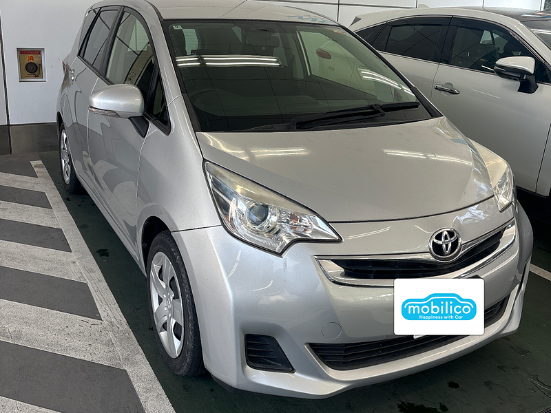 トヨタ ラクティス X