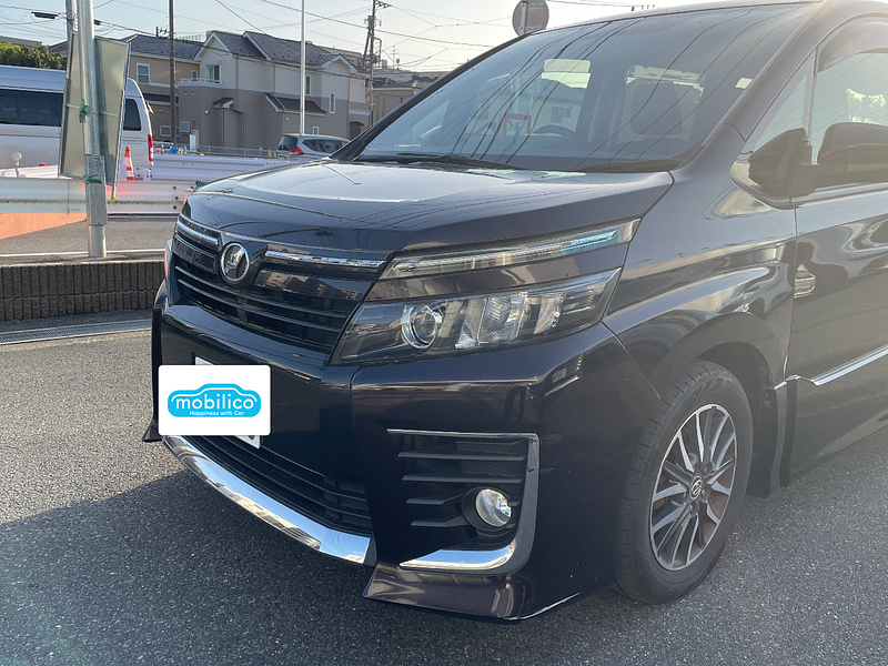 トヨタ ヴォクシー ZS