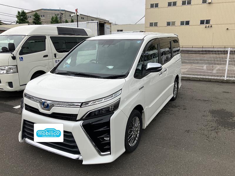 トヨタ ヴォクシー ハイブリッドZS 煌
