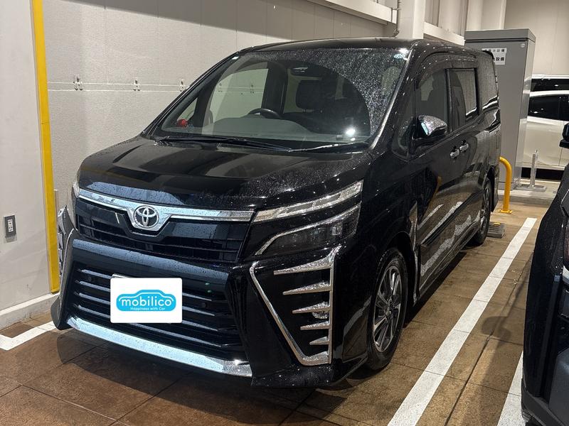 トヨタ ヴォクシー ZS 煌III