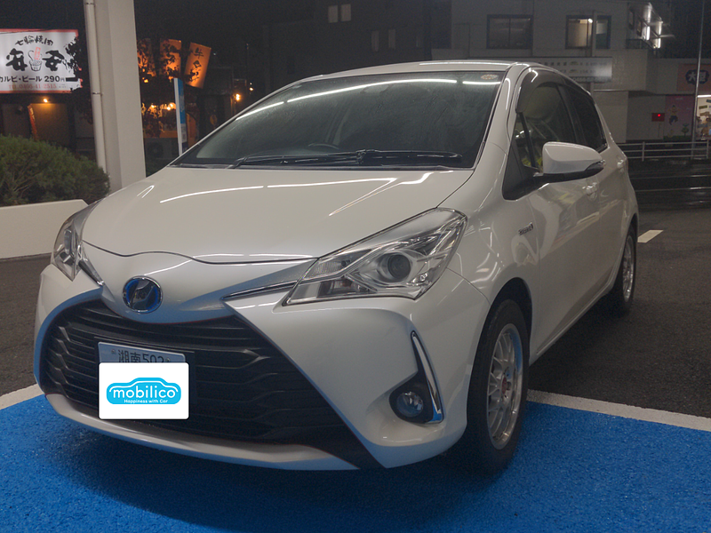 トヨタ ヴィッツ ハイブリッドF