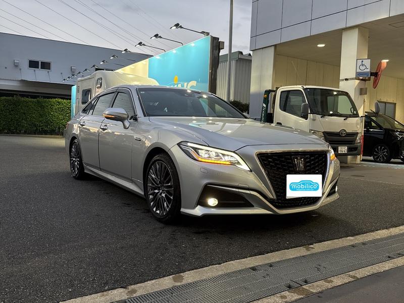 トヨタ クラウンハイブリッド G-エグゼクティブ
