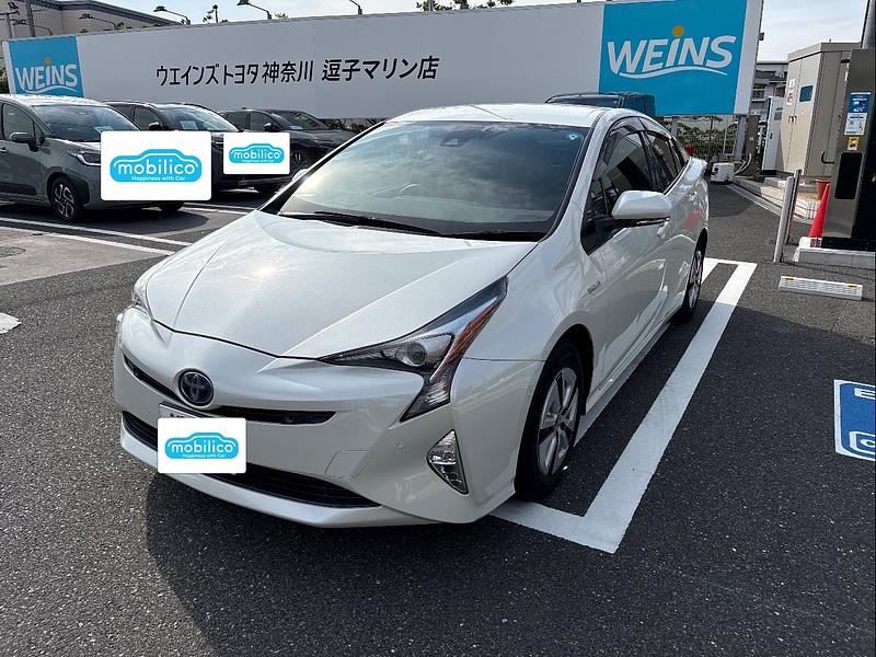 トヨタ プリウス A