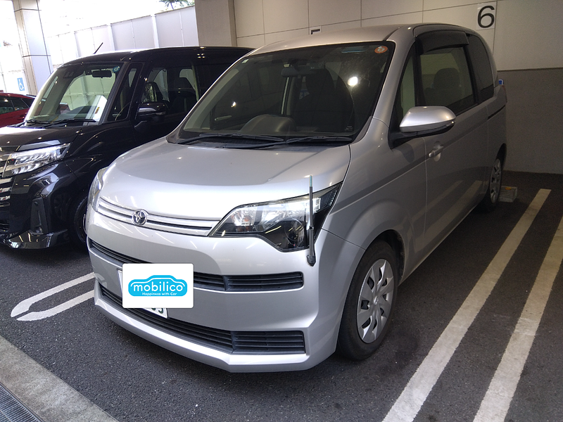 トヨタ スペイド F