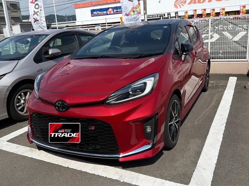 トヨタ アクア GRスポーツ