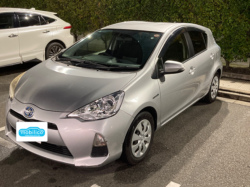 トヨタ アクア S