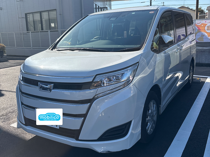 トヨタ ノア ハイブリッドX