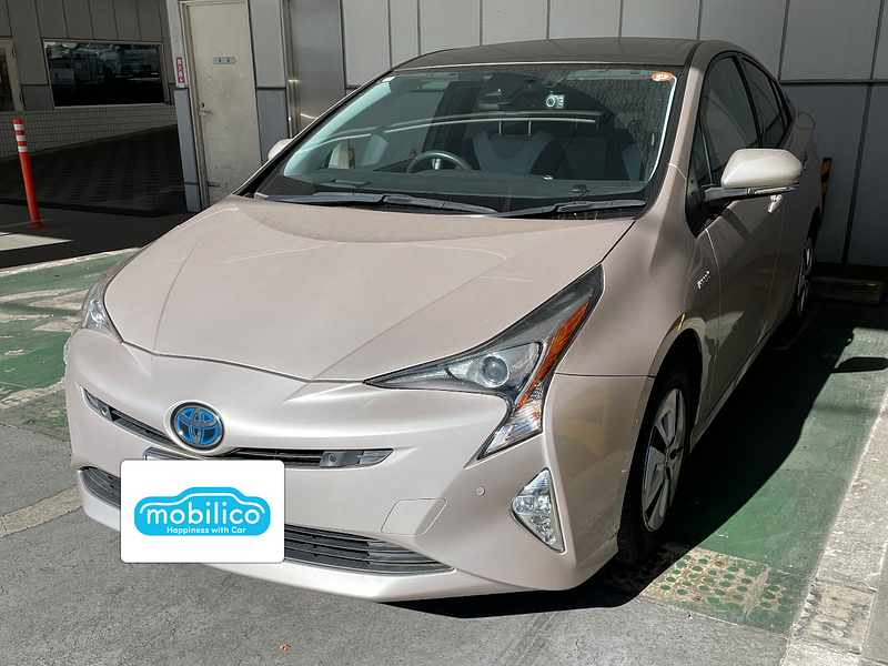 トヨタ プリウス A