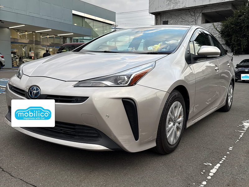 トヨタ プリウス S