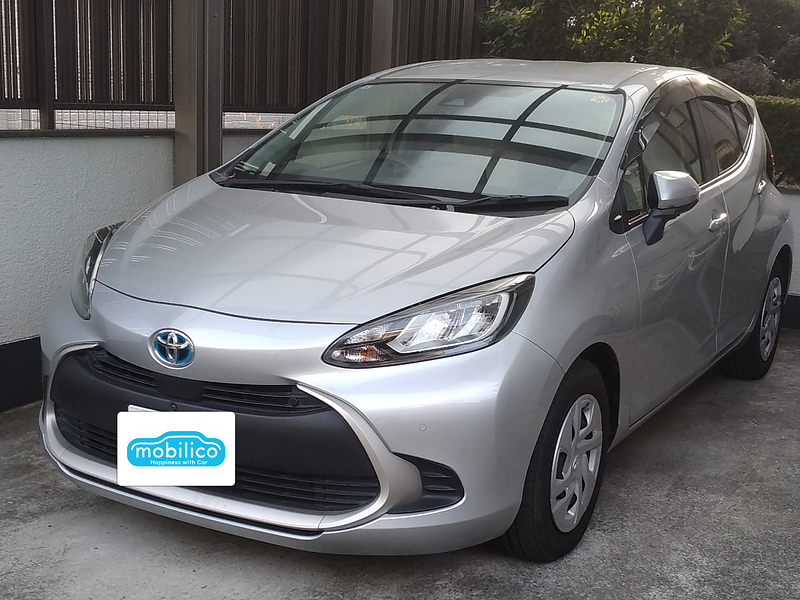 トヨタ アクア G