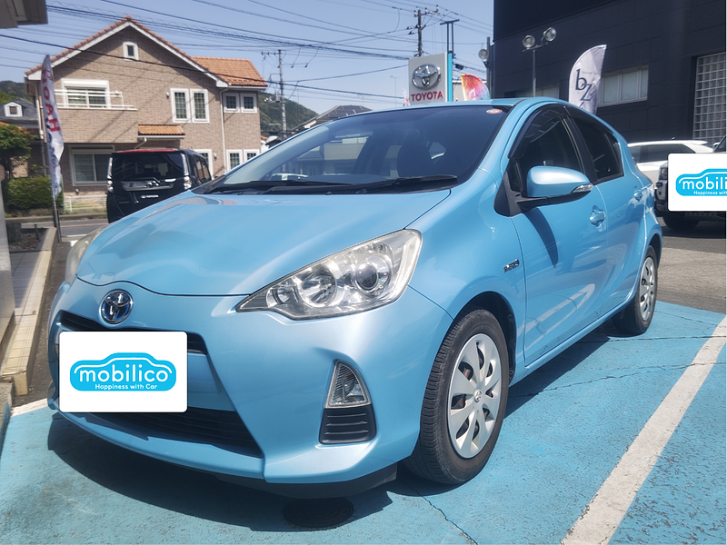 トヨタ アクア S