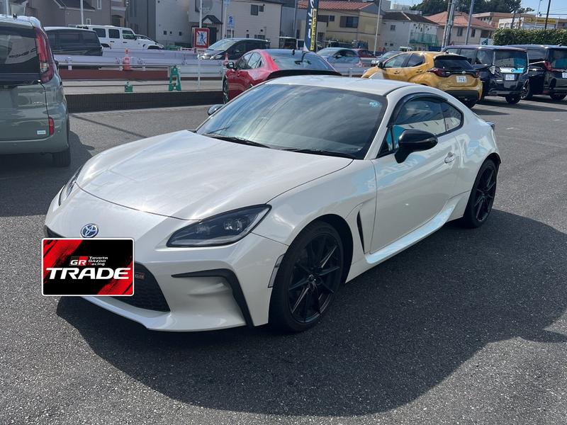 トヨタ GR86 RZ