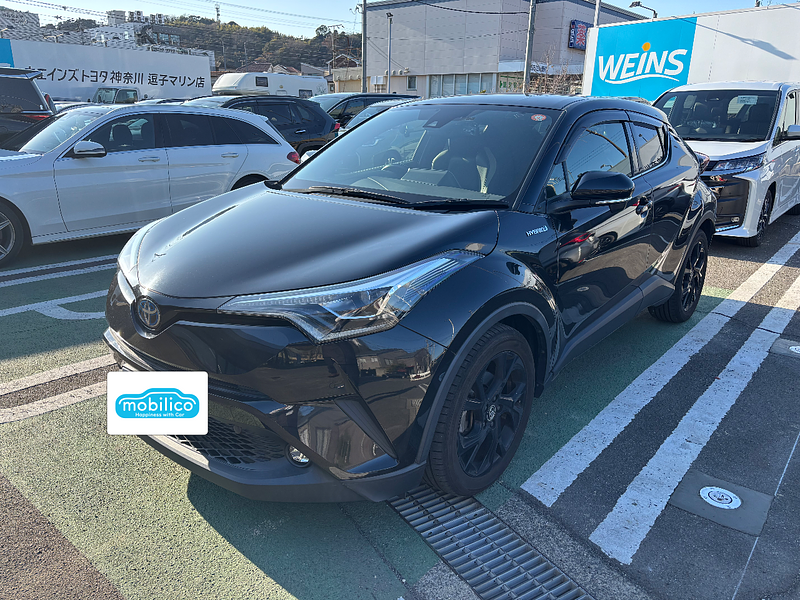 トヨタ C-HR G モード ネロ