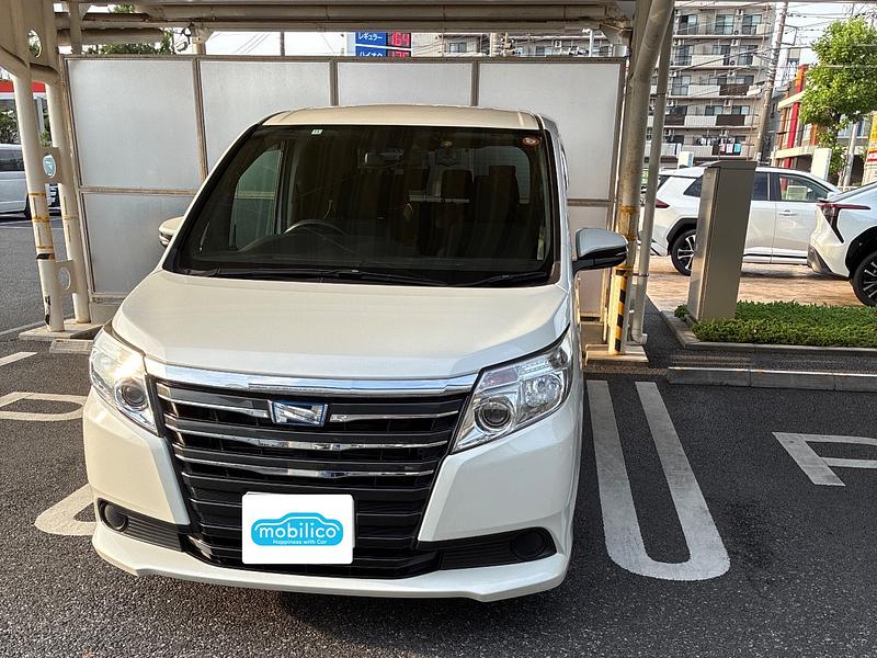トヨタ ノア ハイブリッドX