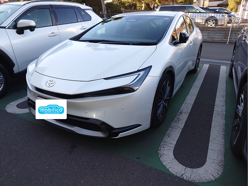 トヨタ プリウス Z