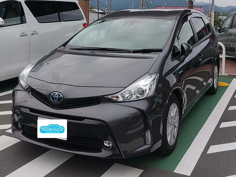 トヨタ プリウスα S