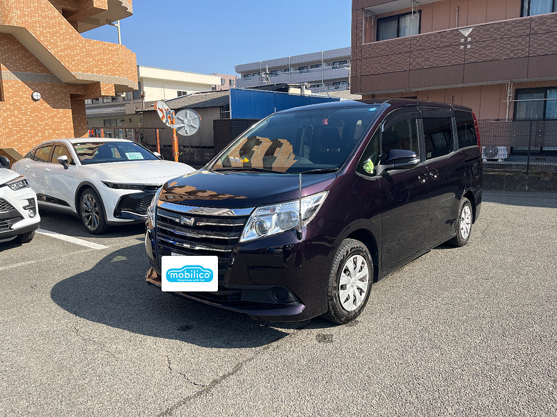 トヨタ ノア X Vパッケージ