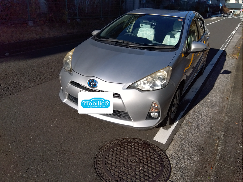 トヨタ アクア S