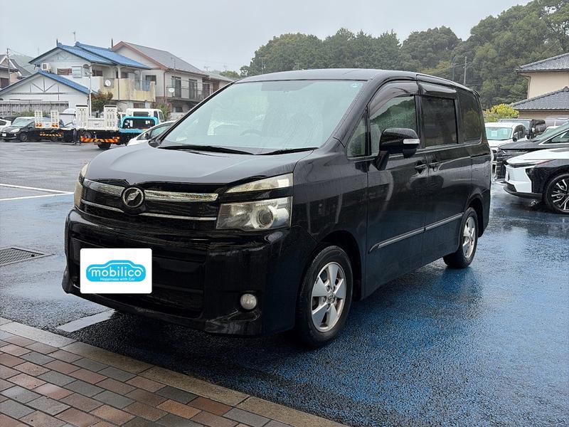 トヨタ ヴォクシー X