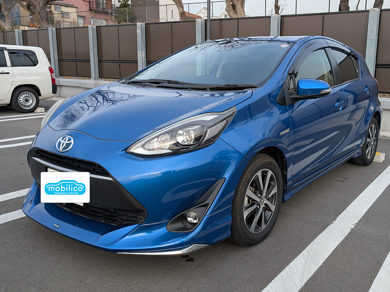 トヨタ アクア G